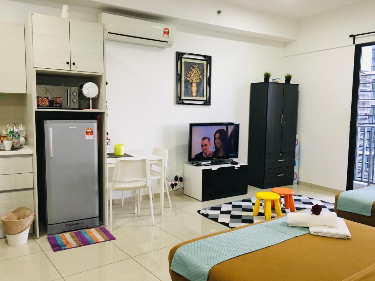 D'Gunduls Homestay Studio By Dgh I-City Shah Alam Exterior foto
