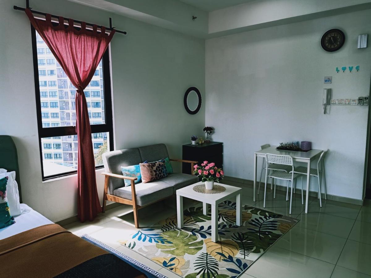 D'Gunduls Homestay Studio By Dgh I-City Shah Alam Exterior foto