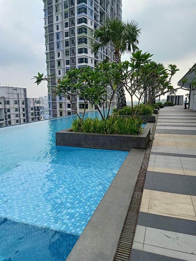 D'Gunduls Homestay Studio By Dgh I-City Shah Alam Exterior foto
